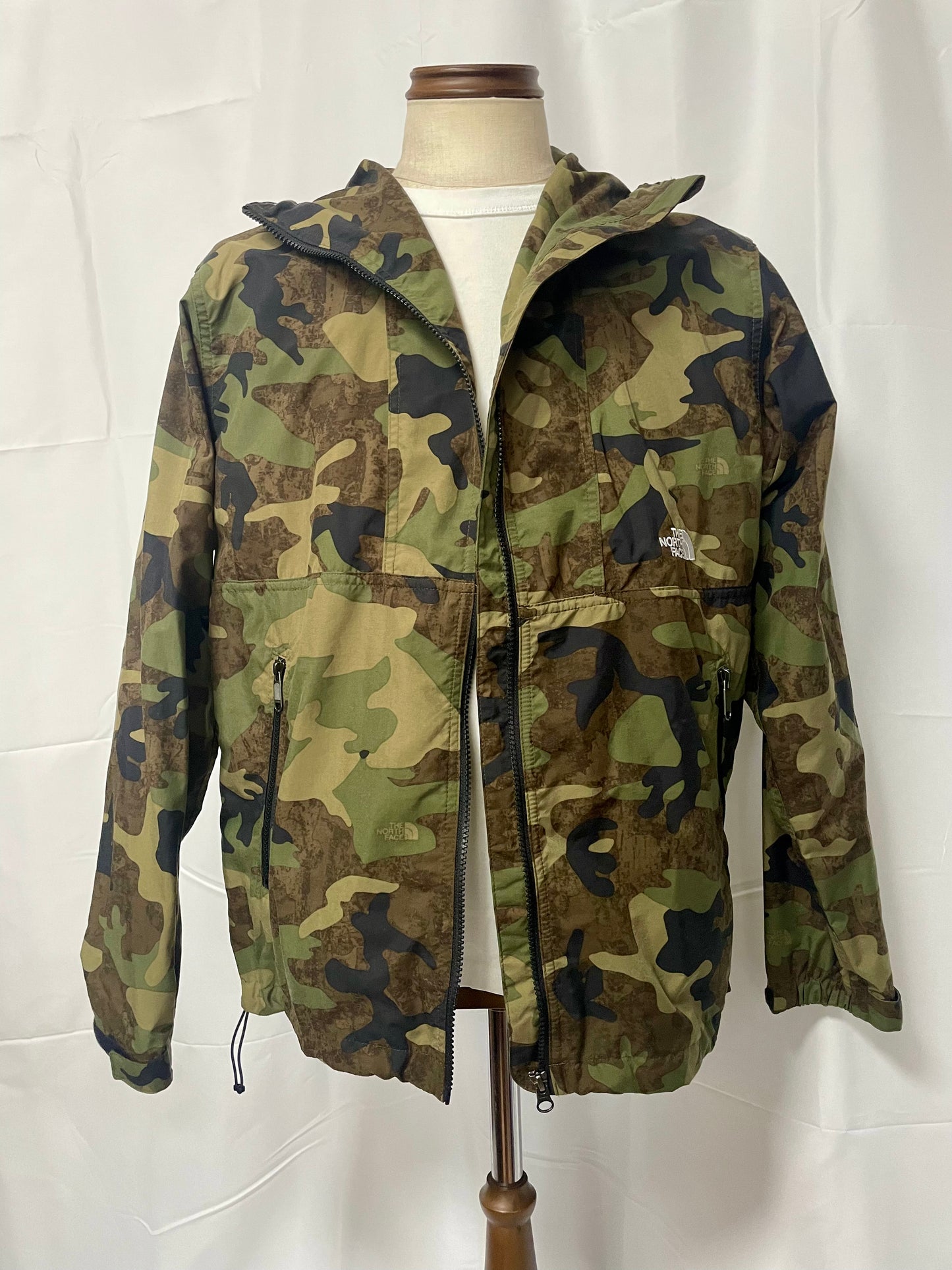 THE NORTH FACE ザ ノース フェイス コンパクトジャケット カモフラ柄